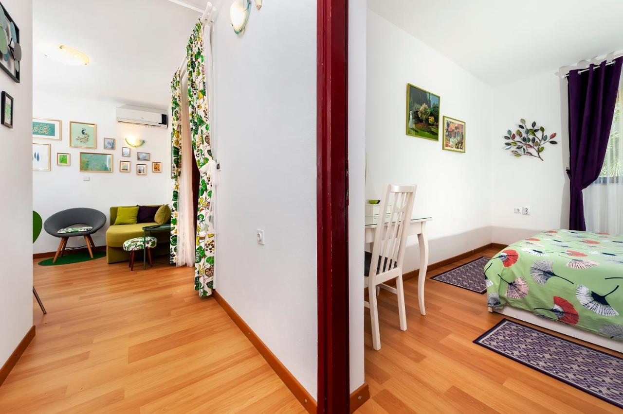 Apartments Aja And Stefy Ровінь Екстер'єр фото