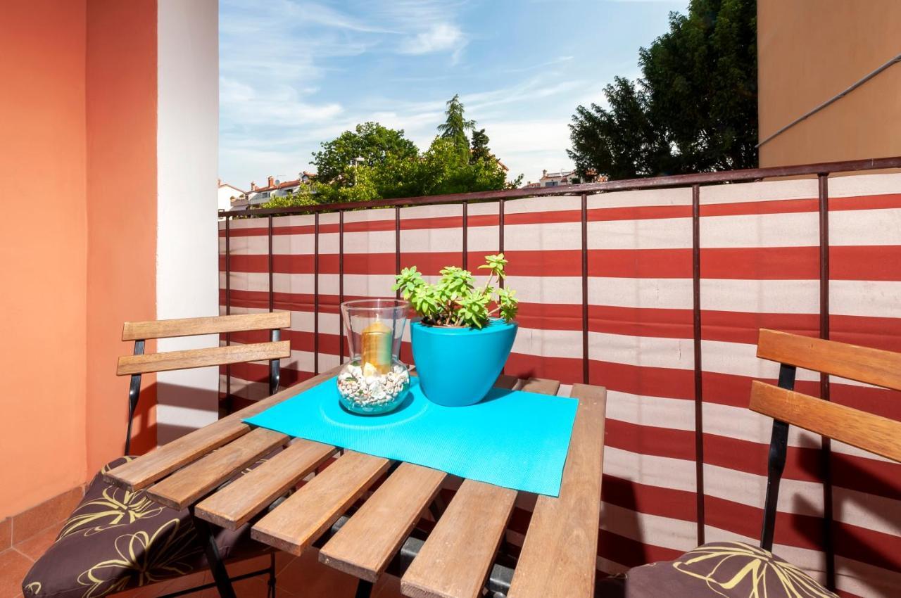 Apartments Aja And Stefy Ровінь Екстер'єр фото
