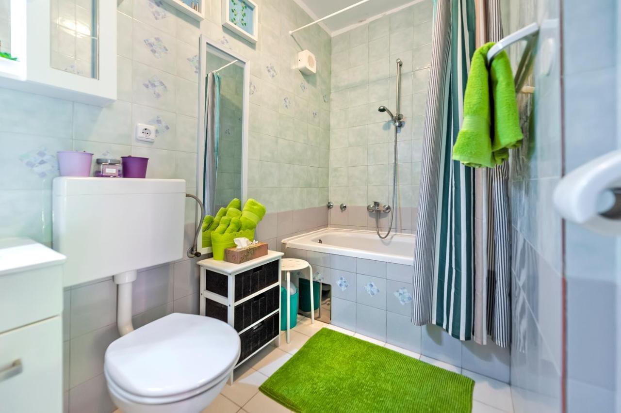 Apartments Aja And Stefy Ровінь Екстер'єр фото