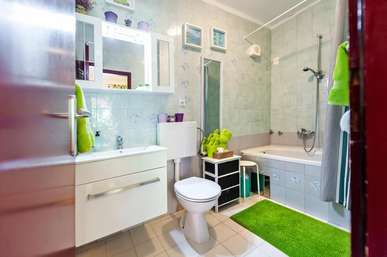 Apartments Aja And Stefy Ровінь Екстер'єр фото